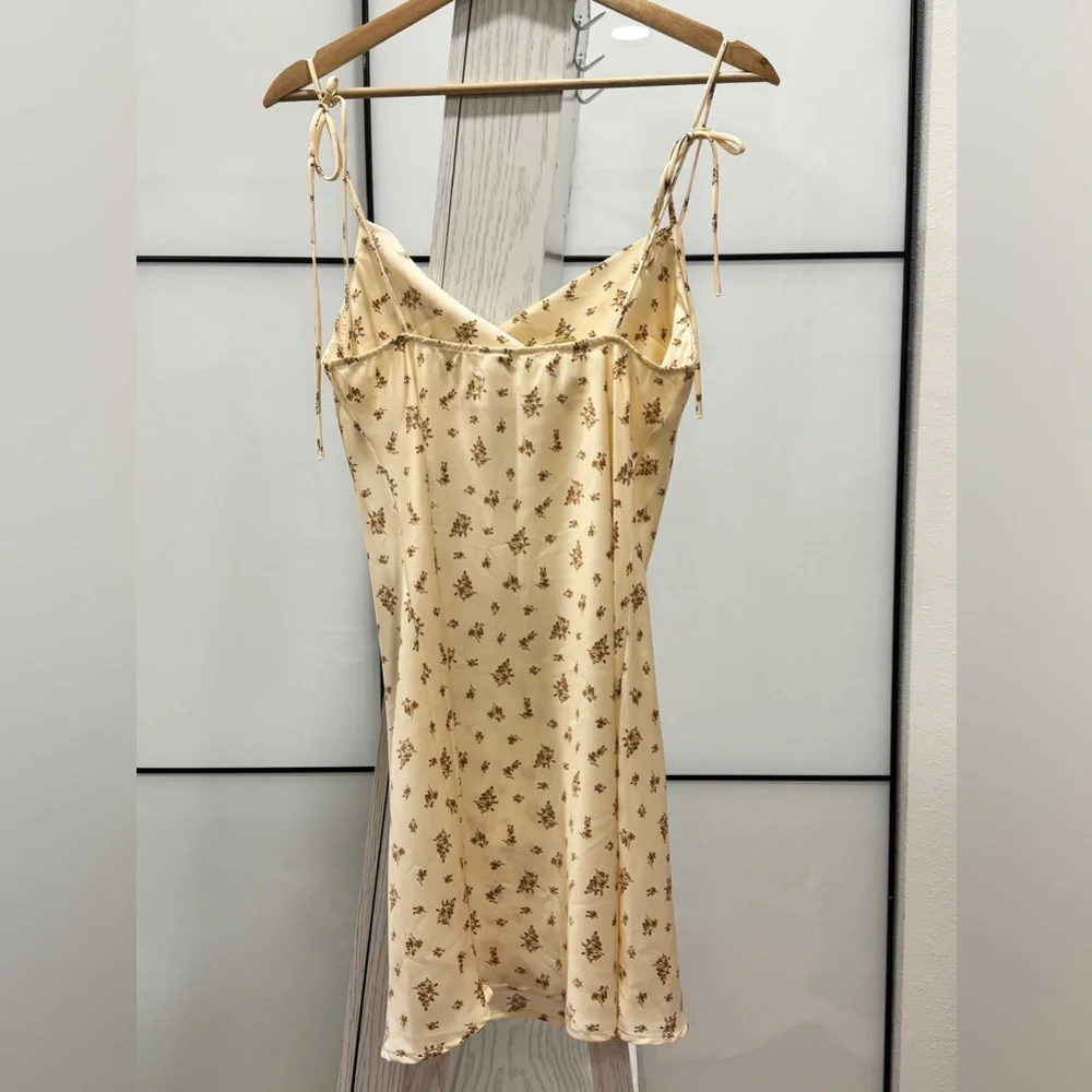 Brand New Champagne Beige Floral Cowl Neck Satin Slip Mini Dress Sleeveless - Picture 4 of 11